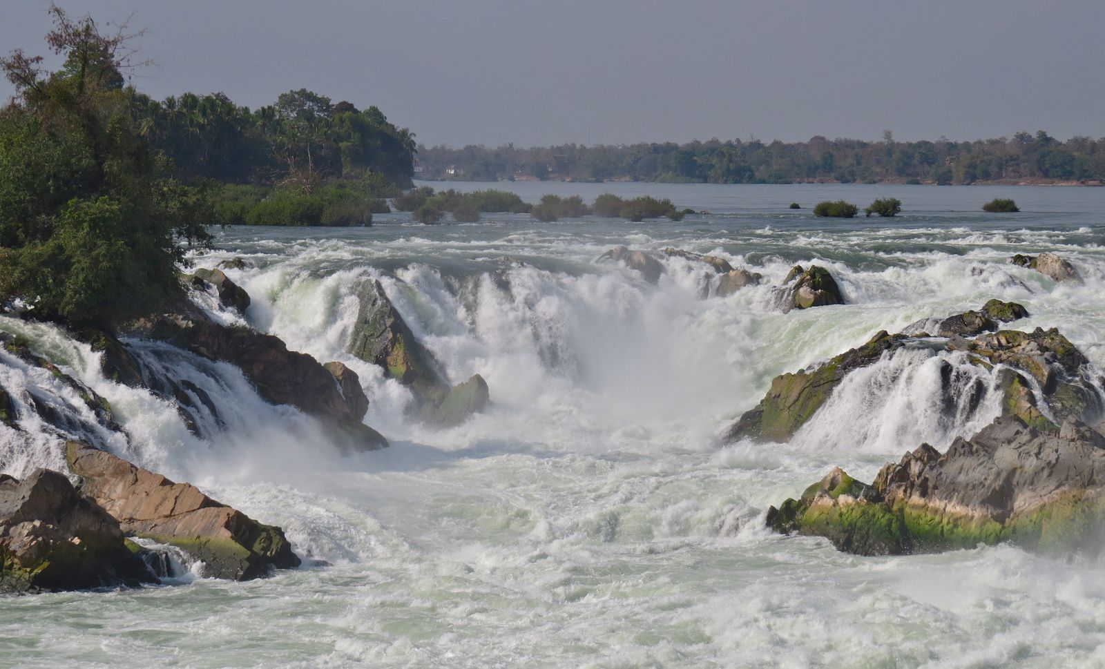 Don Khong Island - Begin your visa-prepared day with Laos’s tranquil ambiance